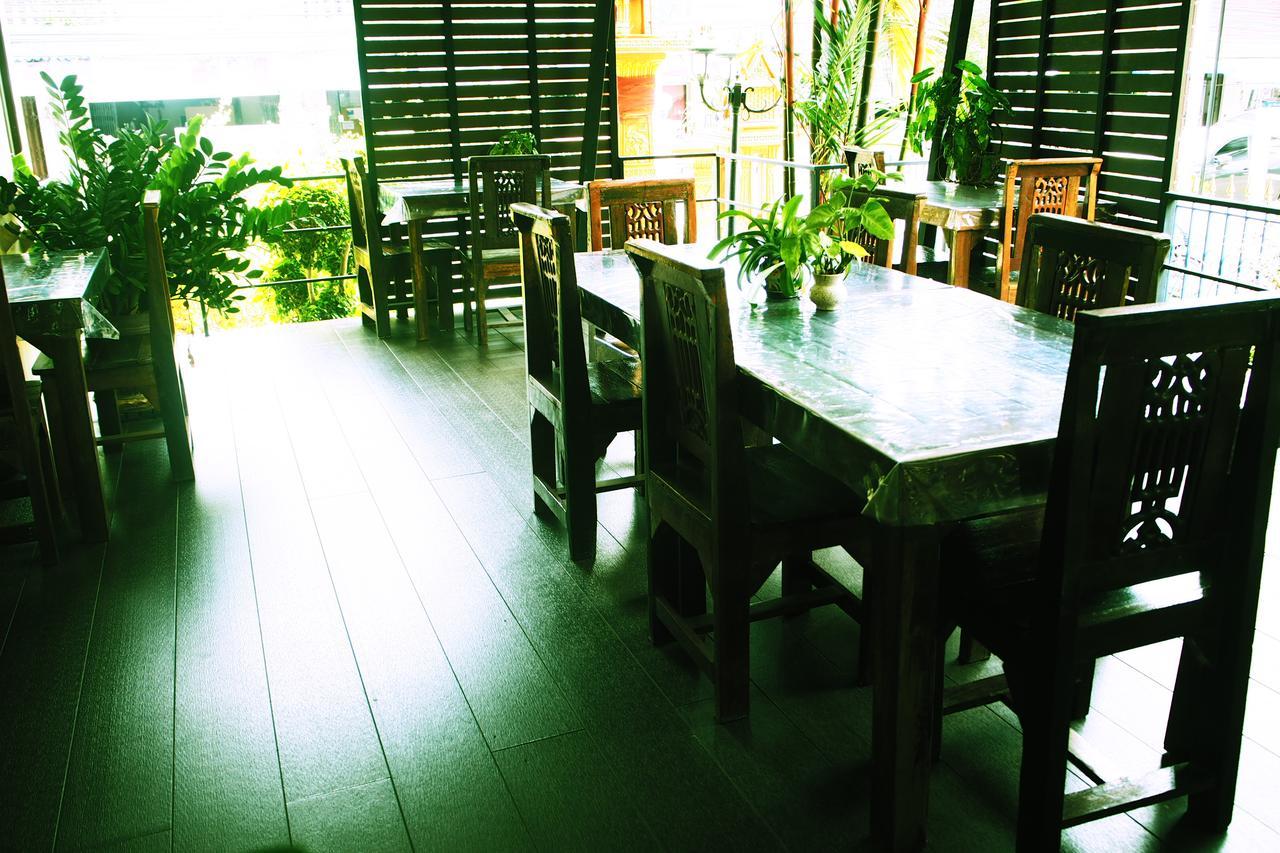 צ'ומפון Ritzy House Hotel מראה חיצוני תמונה