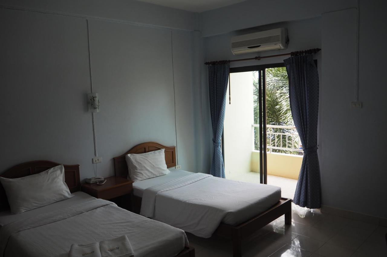 צ'ומפון Ritzy House Hotel מראה חיצוני תמונה